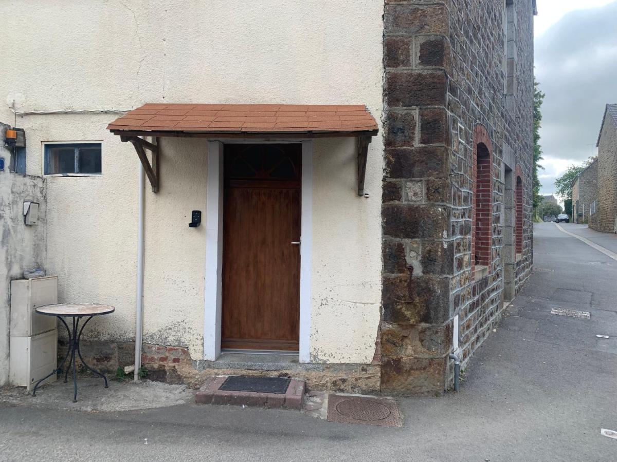 Ducey-Les Cheris Etape Mont Saint Michel St Malo 50220 外观 照片